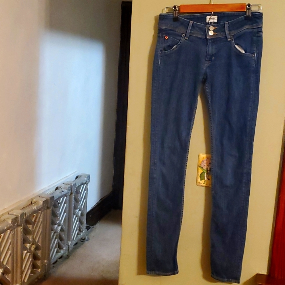 HUDSON JEANS 26 X 29 LENGTH